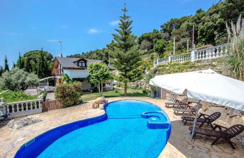 Swiss style villa near Barcelona 10min to beach - Foto 6