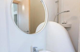 PANORMOS ART Beachfront Suites - Photo 35