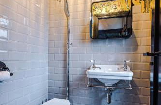 Unique Home in Northenden Urban Oasis sleeps 8 - Foto 32
