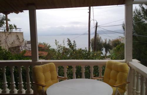 Kiveri Traditional Villa - Photo 15