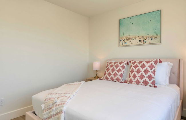 Desert Eden by Avantstay 6BR w/ Ensuite Backyard Oasis w/ Pool & Hot Tub! - Foto 6