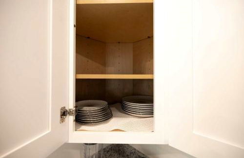 4 Min to Downtown - 10 to Elon - Washer and Dryer - Foto 33