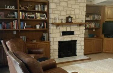 Waterfront Lake Buchanan! - Foto 31