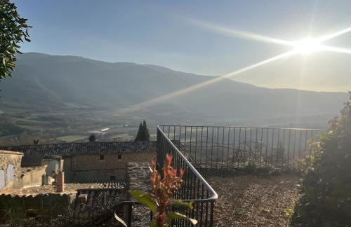 Maison atypique en pleine nature face au Luberon - Foto 28