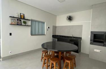 Casa Moderna com 2 Quartos, Área Gourmet e Ar-Condicionado - Photo 16