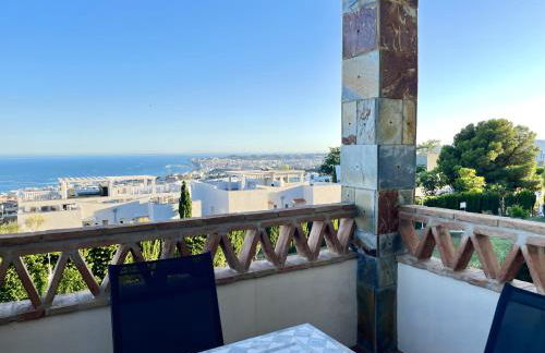 Alanzana Vista al Mar y Piscina Reserva del Higueron Benalmádena Málaga - Foto 19