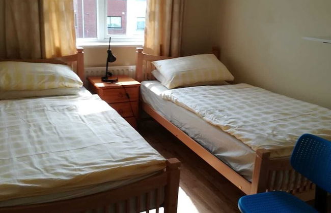 Stunning 6 Bed House With Private Garden in Galway - Foto 4