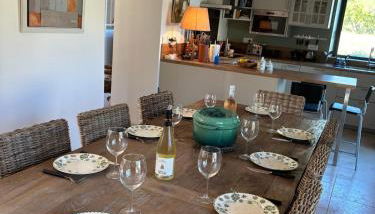 Le Mas des Grillons, mas rénové entièrement climatisé avec piscine et vue Ventoux - Foto 5