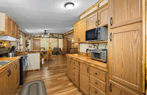 Peaceful Boise Retreat 3BR with Cozy Deck - Foto 13