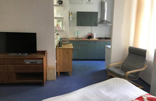 Klein App in Alt - Tegel - Foto 1