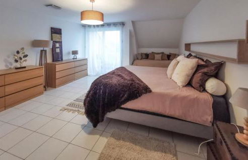 Cozy Home In La Chapelle-Vendômoise - Foto 19