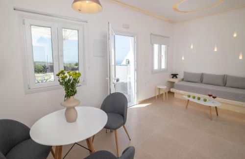 Theophrasti Suites - Photo 52