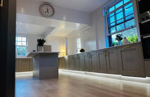 Red Roofs - 5BR Luxury - Large Gardens - EV Point - Near Edinburgh - Photo 51