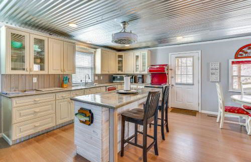 Lake Days and BBQ Fun Climax Springs Retreat! - Foto 5