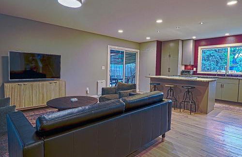 New cozy Fall foothill retreat in Boulder - Photo 15