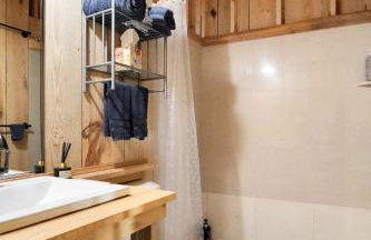 Waterfront 1BR on Working Farm with Deck and View - Foto 15