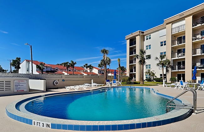 Daytona Beach Getaway #308 by Distinctive Beach Rentals - Photo 11