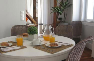 Duque-Chiado Downtown - Photo 27