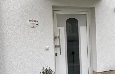 Casa Harmonia Ferienhaus- Ruhig und gemütlich am Pestalozzipark, Gesundbrunnen - Foto 15