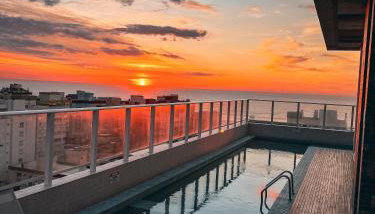 Apê elegante, terraço Lindo e ótima localização - Foto 5