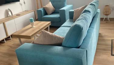 This spectacular 3-bedroom apart - Photo 3