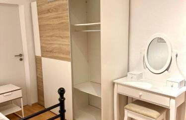 No1 TOP Apartment4YOU - 3 Zimmer, 1-6 Pers, Saarbrücken - Jägersfreude Saarbruecken - Foto 4