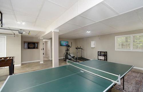 *The Governor's Mansion* Close to Downtown - Photo 47