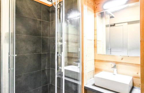 Penthouse 3-bedroom apartment, mountain views, large terrasse, piste access - Photo 64