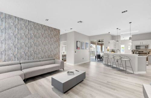 Vacation Sunset Home with Private Pool and Grill 5390 - Photo 17