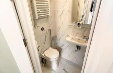 Entire Apartment hosted by Pius - Foto 17