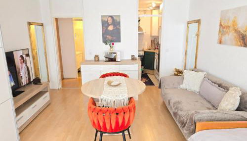 2 x Apartments bei Augsburger Platz 1x Nr 5 - Studio Apartment mit Balkon und Parkplatz und 1 x Nr5-B - 2 ZW ohne Balkon und Parkplatz - Foto 1