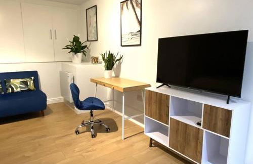 Redhill Town Centre Garden Flat - Foto 15