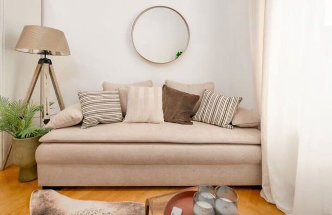 Designer Apartments - Near Reumannplatz - Foto 32