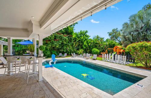 Pool Soccer Basketball Game Room Sleeps 20 - Foto 8