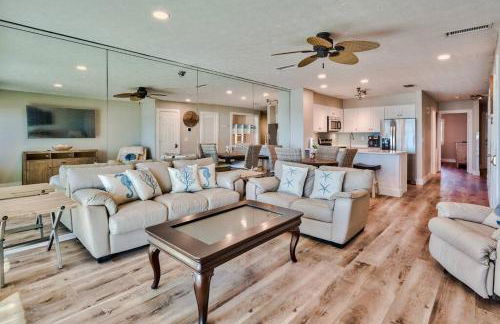 Seafarer, Gulf Front Condo, Right on the Beach - Photo 6