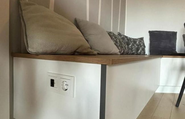 Modern & Charming - Free Private Parking - Foto 10