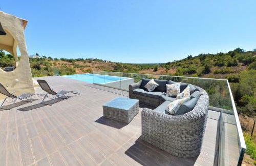 Tower Villa w Infinity Pool - Photo 4