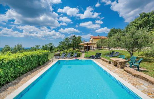 Four-Bedroom Holiday Home In Groznjan - Foto 8