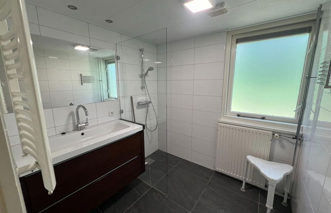 Holiday Home in Stramproy Near Nature Reserve - Photo 5