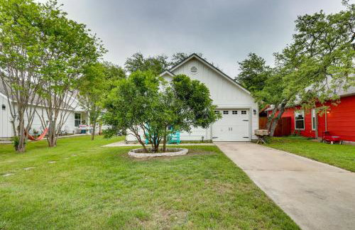 Contemporary Home - 1 Mi to Georgetown Square - Foto 39