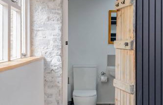 Grade II Listed House Tranquil Garden & Parking - Foto 22