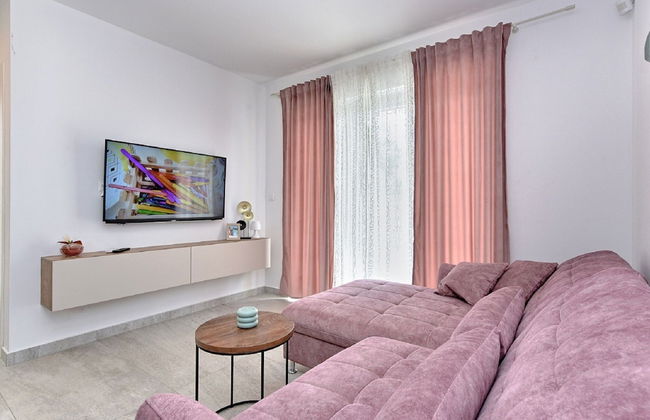 Modern Villa With Private Hydromassage Pool - Foto 13