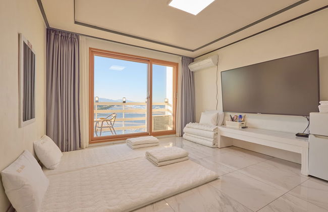 Elmar Condotel - Photo 25