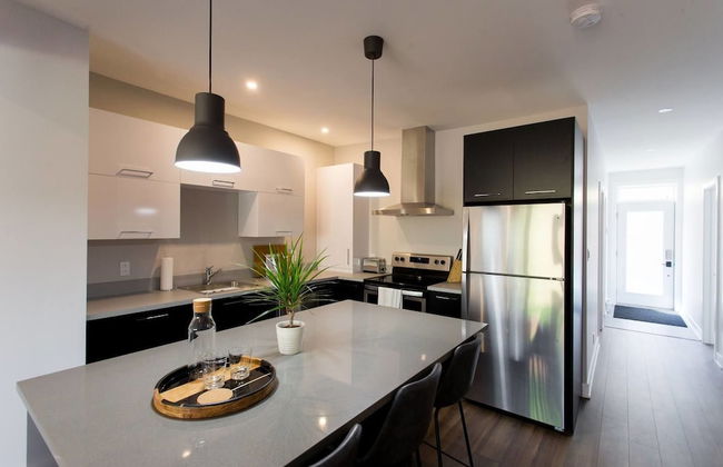 Brand New 3 Bedroom With Rooftop Patio - Foto 40