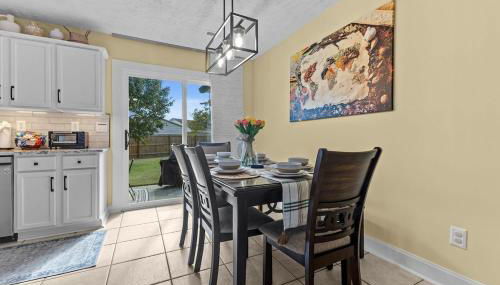 Wrens Cozy Nest Renovated Home and King Suite - Foto 4