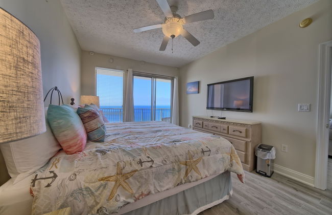 Marvelous Condo with Beachside Pool and Free Poolside WiFi - Unit 0902 by RedAwning - Foto 4