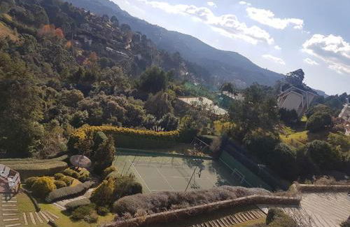 Belíssima COBERTURA no Condomínio Switzerland, o conforto que toda família merece - Foto 22