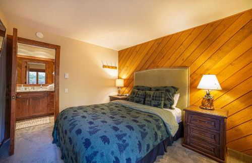 Plush Mammoth Condo w Balcony Views - Foto 8