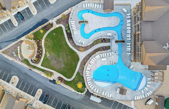 A Birds Eye Bridge View - 5 BDR w/ Private Hot Tub - Foto 34