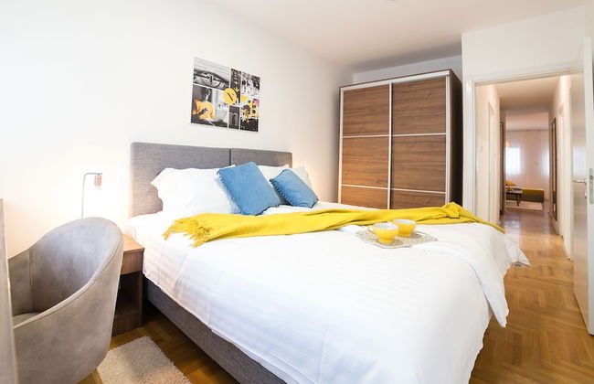 Novel Inn - Photo 11